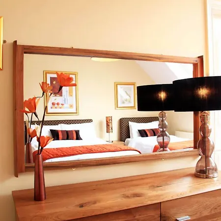 Bed & Breakfast O'donnabhain's 3*