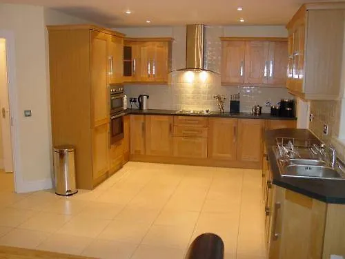 O'donnabhain's 3* Kenmare